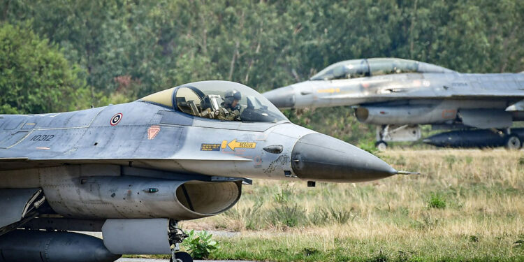 La Thaïlande pourrait bientôt avoir recours à un achat massif d’avions civils et militaires américains pour lever les barrières douanières