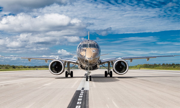 Photo © Embraer