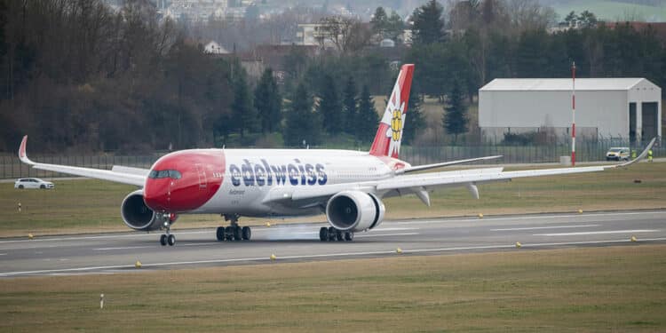 Photo © Edelweiss Air